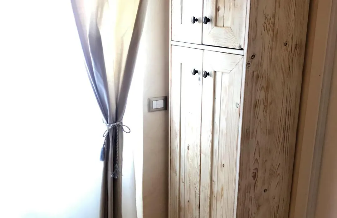 Fiumicino Airport B&B Deluxe-1